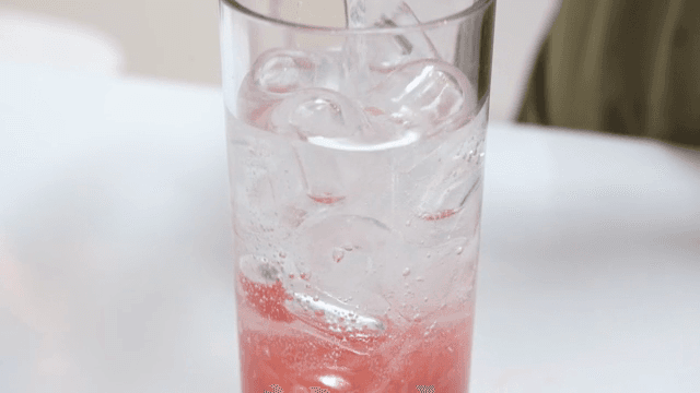 상큼한 과일 음료 준비하기