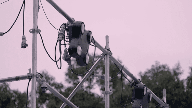 Lighting equipment installed outdoors