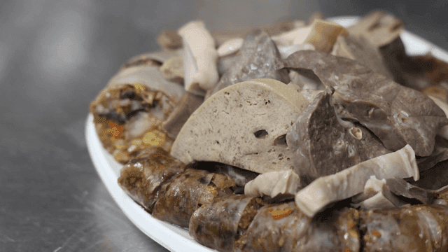 Abai sundae and liver on plate