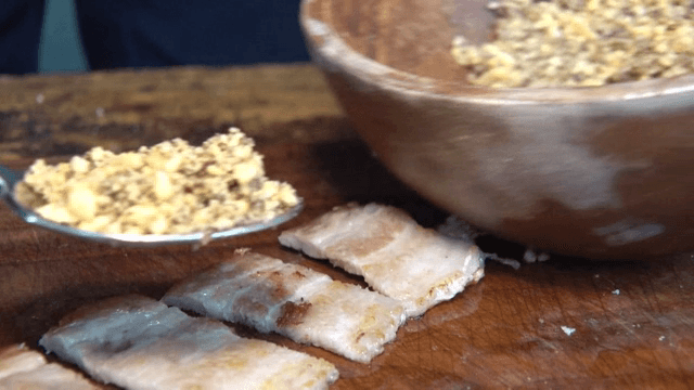 삼겹살 위에 올리는 양념