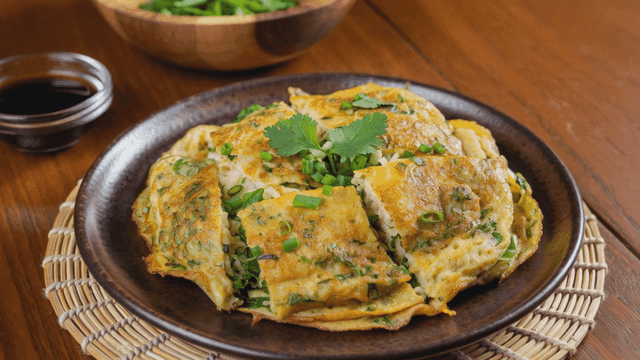Green onion omelet with plenty of green onions