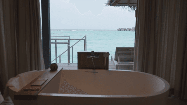 Luxurious bathroom with ocean view