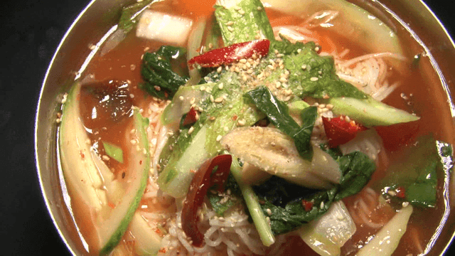 시원한 열무국수 한 그릇