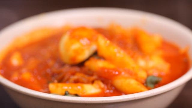 Spicy tteokbokki in a bowl