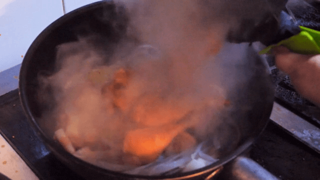 Braised Chicken with chicken, vegetables and noodles