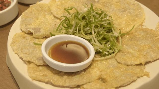 파, 양념장을 곁들인 한국식 전