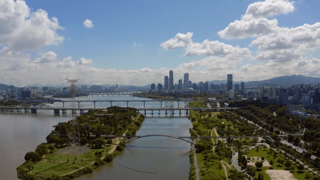 River flowing through a modern city