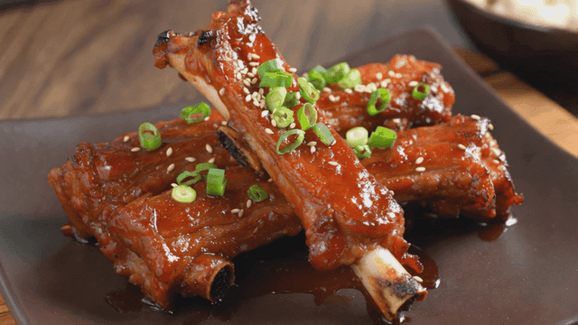 Marinated pork ribs on plate