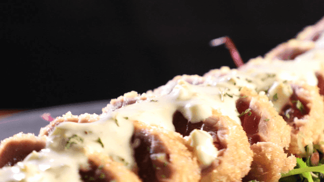 Crispy tuna cutlet with cream sauce