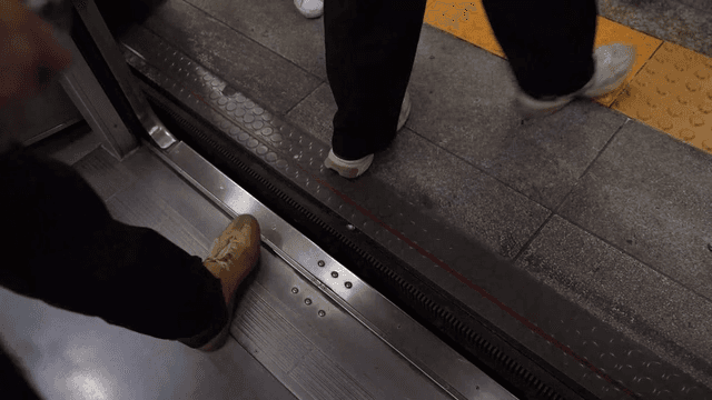 People getting on and off subway