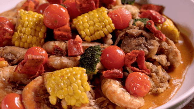Cajun Shrimp Boil with Shrimp and Vegetables