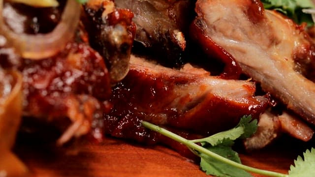 Pork ribs with green herbs