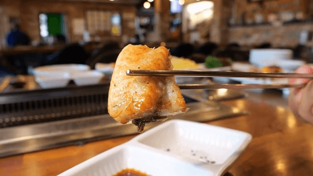 소스에 찍힌 장어구이