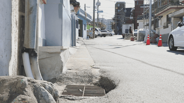 주거 지역의 조용한 거리