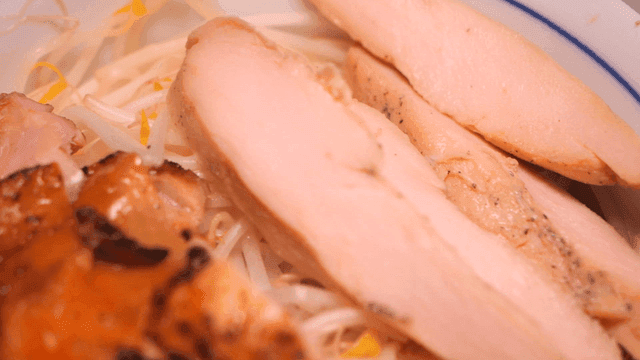 Grilled chicken on bean sprouts