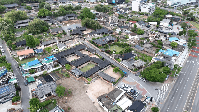 Wide roads and traditional Hanok villages