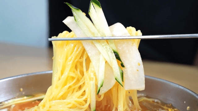 Cold Buckwheat Noodles with radish and cucumber