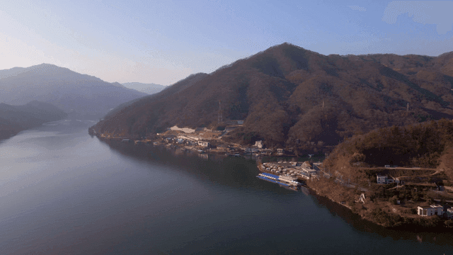 Tranquil river flowing between mountains