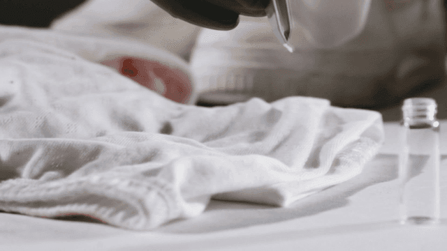 Tweezers for finding evidence in thousand