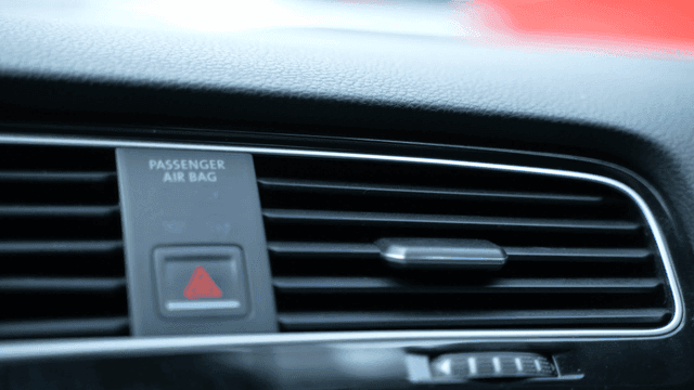 Vehicle interior air conditioner vents