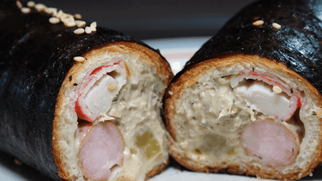 Bread slice shaped like gimbap with mixed fillings