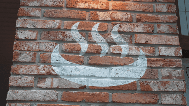 Brick wall with hot spring pattern