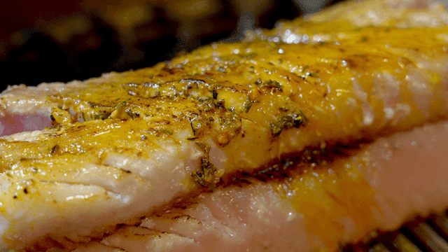 Grilled pork belly with herbs and spices