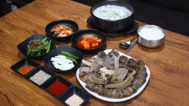 Korean meal set including sundaeguk and side dishes