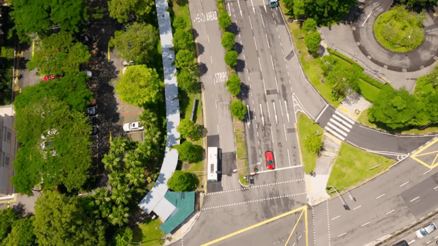 번화한 교차로의 항공 뷰