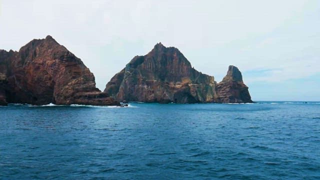 Majestic seaside cliffs with crashing waves