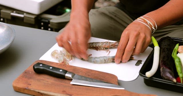 Preparing Fresh Shrimp for Cooking