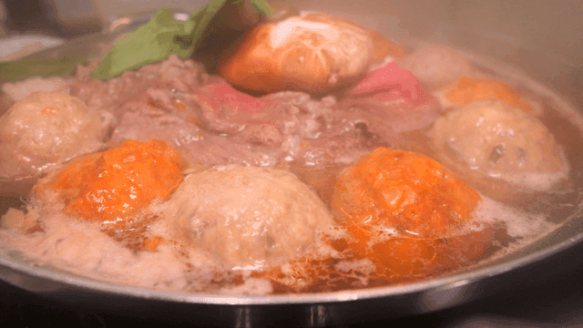 Rolled dumpling hot pot with mushrooms and meat
