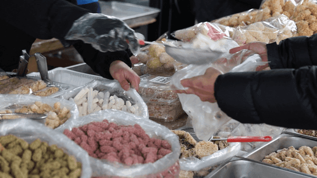 Traditional Korean snacks packaged in bags at market