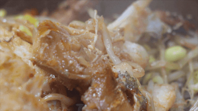 야채와 함께 매운 대구찜