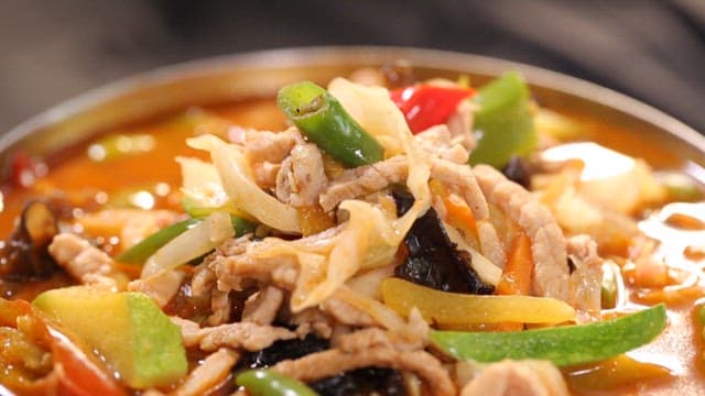 Spicy chili jjambbong with vegetables and meat