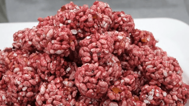 붉은 색의 한국 강정