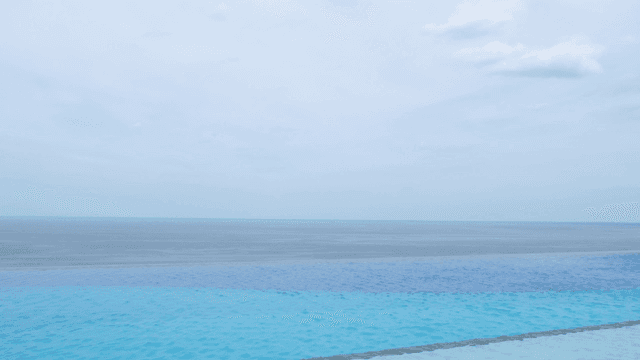 Infinity pool overlooking the ocean