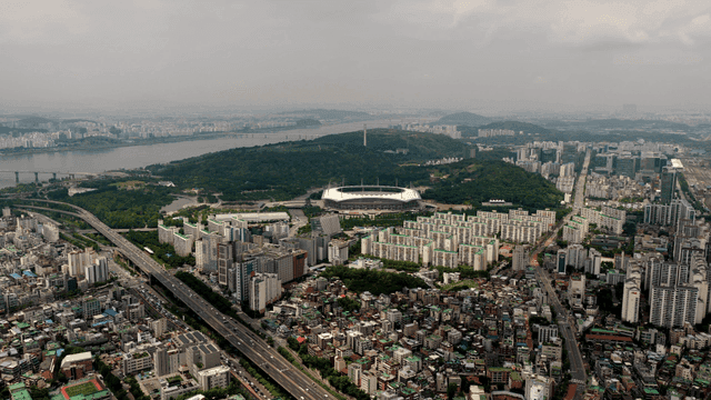 경기장이 있는 도시의 항공 뷰