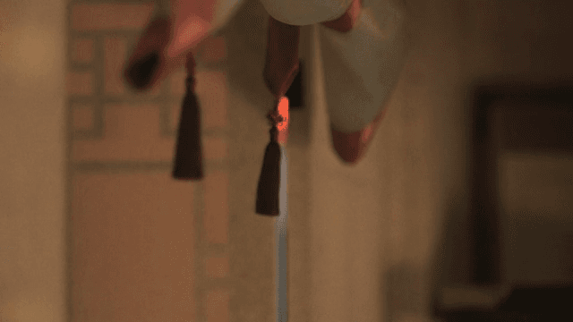 실내에 걸린 전통 한국 장식술