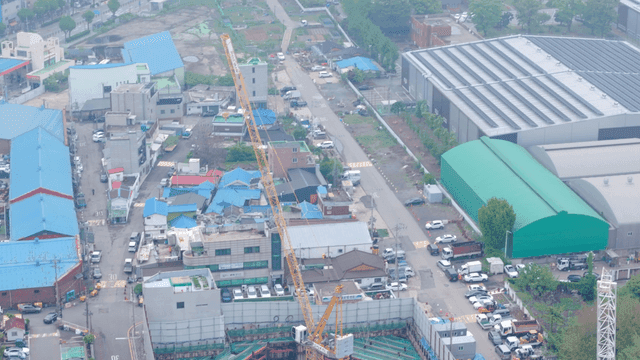 High-rise building and construction site