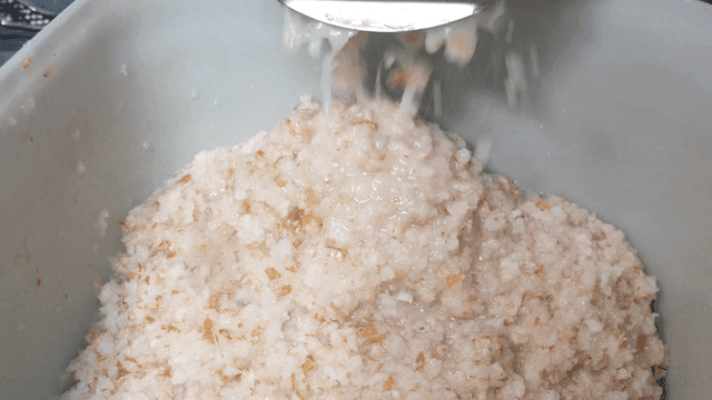 Blender that produces minced pears