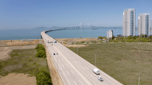 Bridge connecting the city over the sea