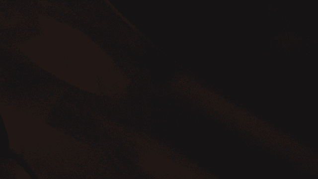 자동차 문 손잡이를 여는 손