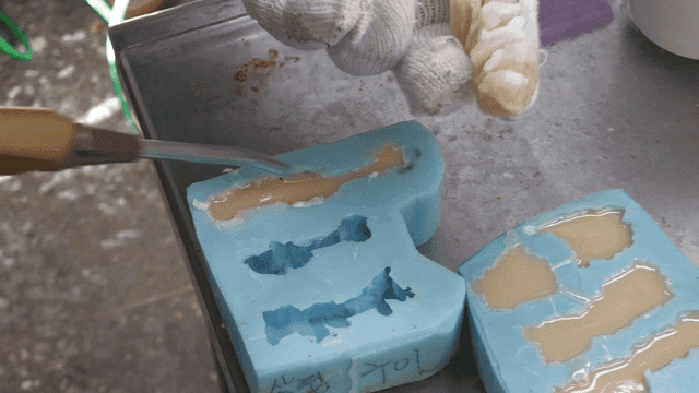 Mold-cast silicone pieces using precision tools