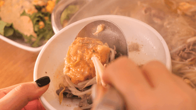 Ladle for scooping out vegetable and meat dumpling hot pot