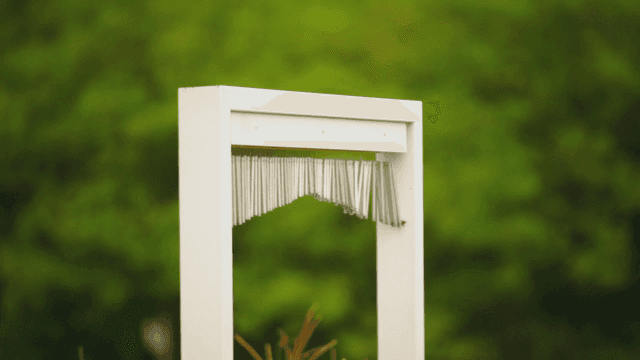 초록 숲 속의 풍경종