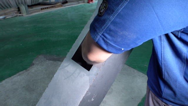 플라스틱 폐기물을 잘라 만든 펠릿