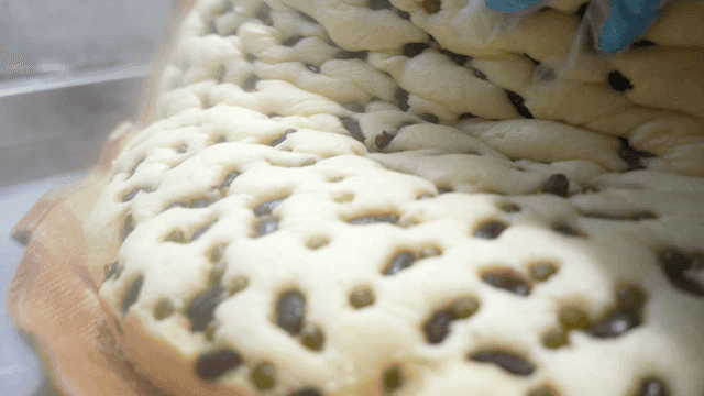 Warm steamed makgeolli bread