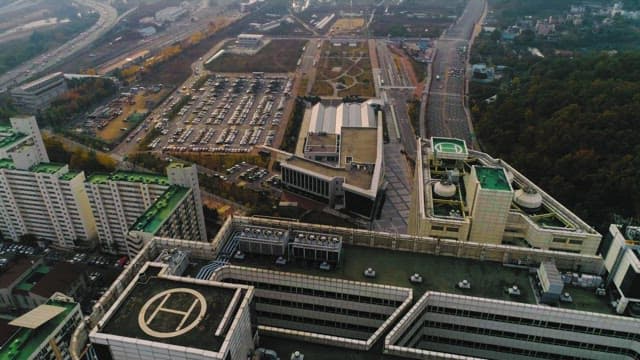 도시 경관 및 교통 허브