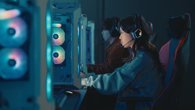 집중된 게이머들의 경쟁 게임 세션